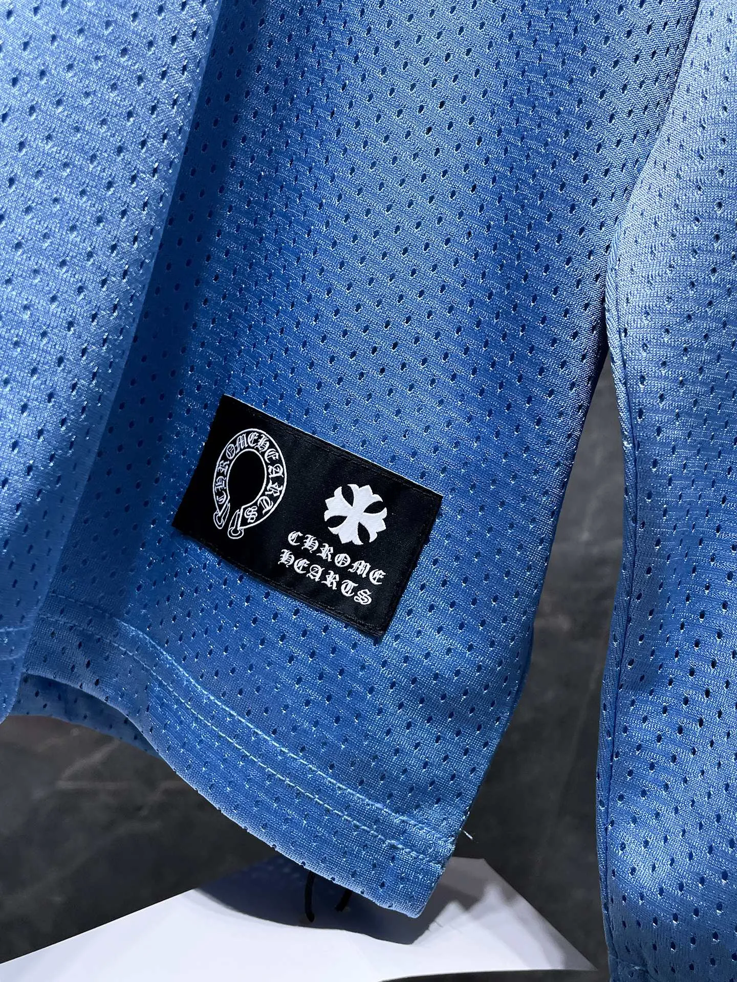 P216 Chrome Hearts 25ss customized version of the high-weight fabric of the jersey. Chrome mattyboy official website limited flower arm ice hockey jersey. Counter synchronization. Re-engraved version 1:1. Recommended color: black, limited blue, limited green. Number of yards: S, M, L, XL.